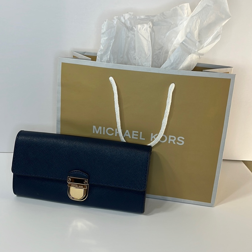 MICHAEL KORS Bridgette Navy Leather Flap Continental Wallet BNWT + MK Gift Bag